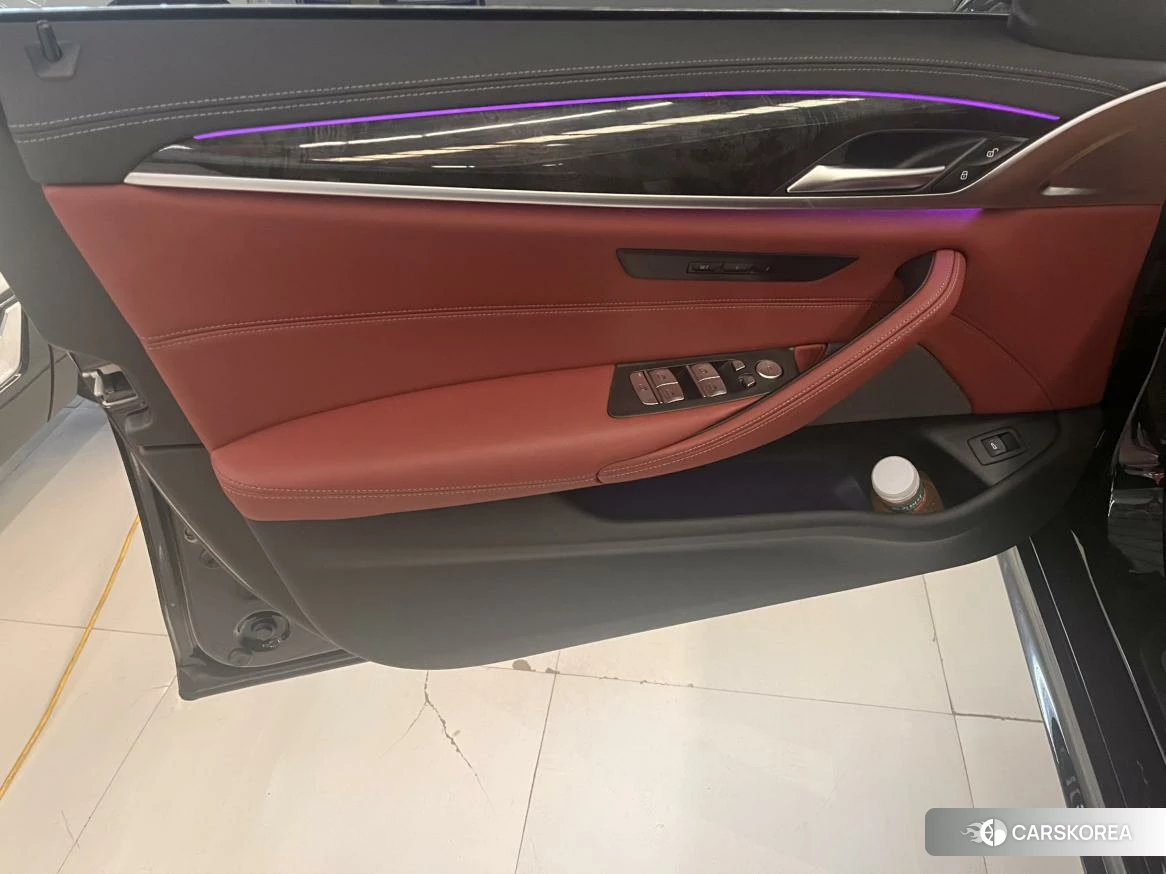 BMW 5 series id 4455143 из Китая 12