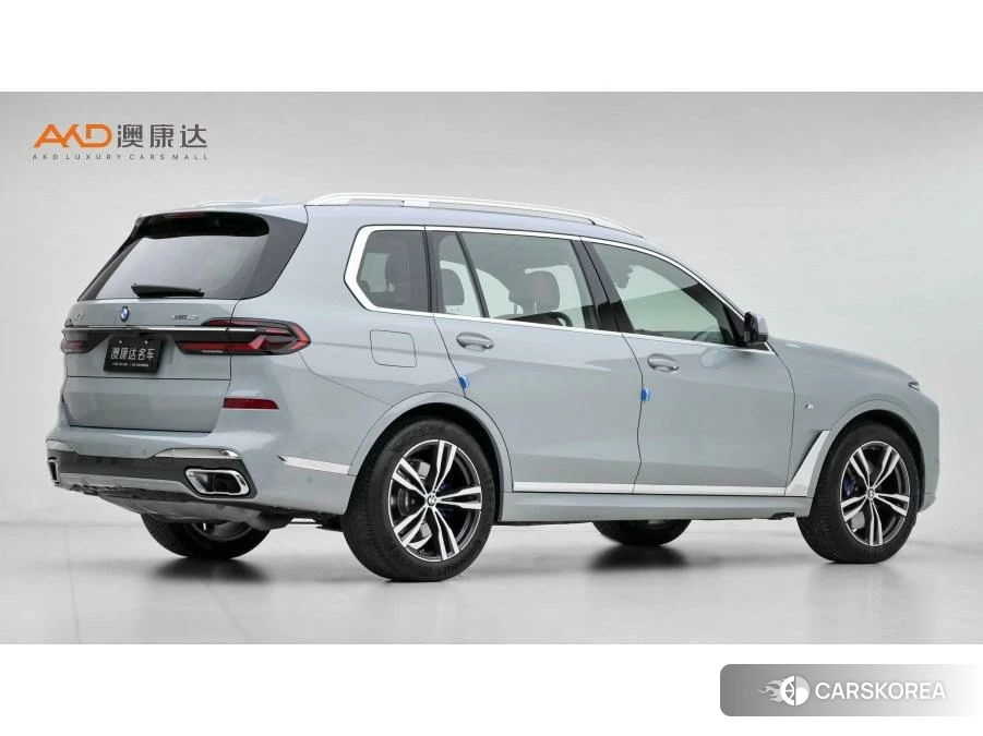 BMW X7 id 4452683 из Китая 8