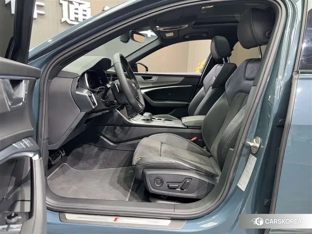 Audi A6 id 4659910 из Китая 19