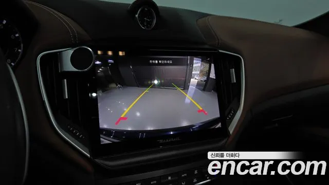 Maserati Ghibli id 2528626 из Кореи 17