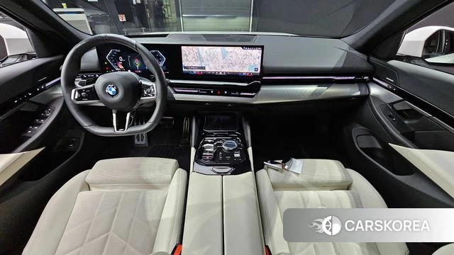 BMW 5 Series (G60) id 4505538 из Кореи 27