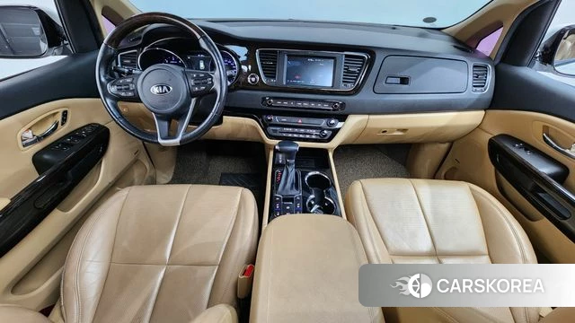 Kia The New Carnival id 3853114 из Кореи 17