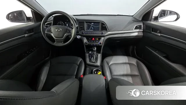 Hyundai Avante AD id 3489929 из Кореи 17