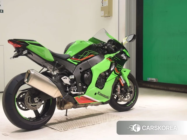 Kawasaki ZX-10R NINJA ABS 2023 из Японии, фото 2