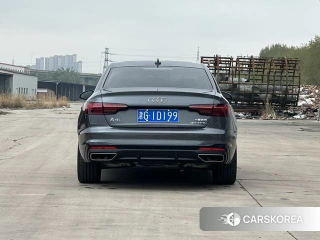 Audi A4L id 4212867 из Китая 9