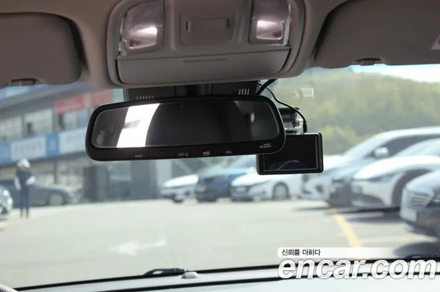 Kia The New Niro id 2678935 из Кореи 17