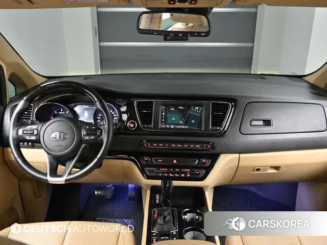 Kia The New Carnival id 3736884 из Кореи 17