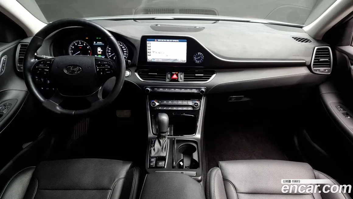 Hyundai Grandeur IG id 2155375 из Кореи 17