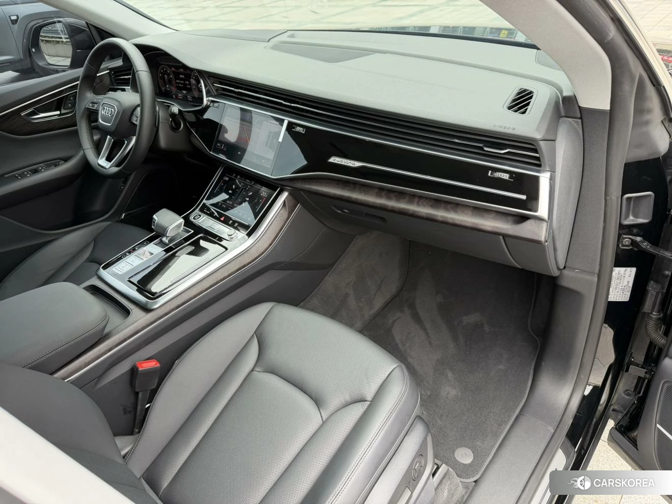 Audi Q8 id 4461864 из Китая 23