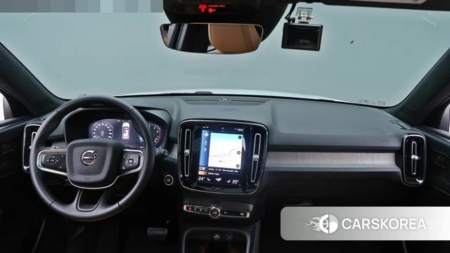 Volvo XC40 id 3982161 из Кореи 17