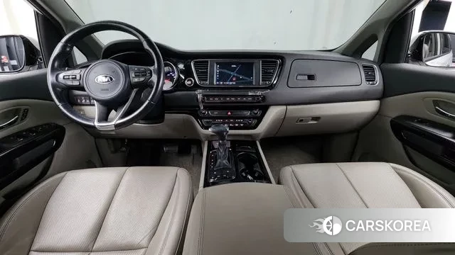 Kia All New Carnival id 3474924 из Кореи 17