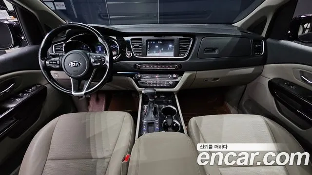 Kia The New Carnival id 2922732 из Кореи 17