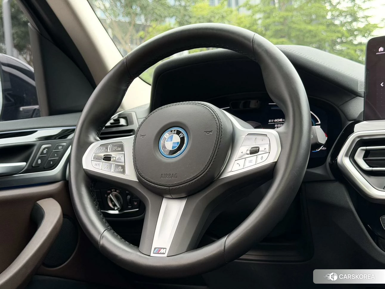 BMW iX3 id 4440934 из Китая 22