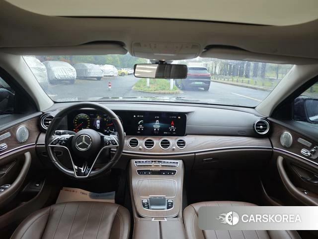 Mercedes-Benz E-class id 4279011 из Китая 9
