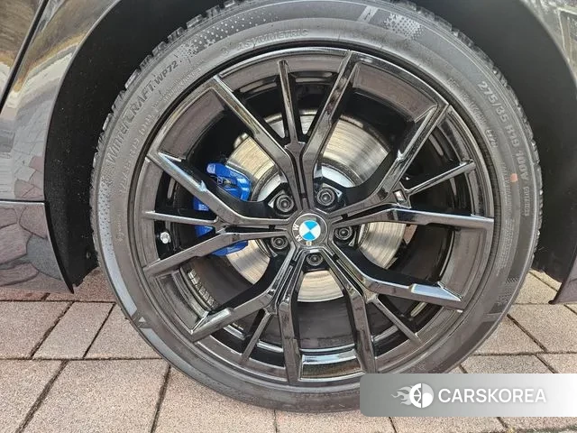 BMW 5 Series (G30) id 3727136 из Кореи 17