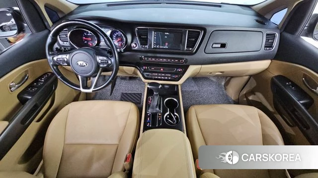 Kia The New Carnival id 4794471 из Кореи 17