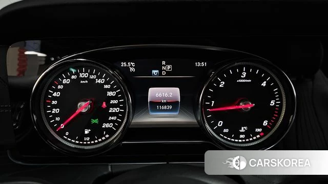 Mercedes-Benz E-Class W213 id 4780588 из Кореи 31