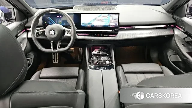 BMW 5 Series (G60) id 3614495 из Кореи 17