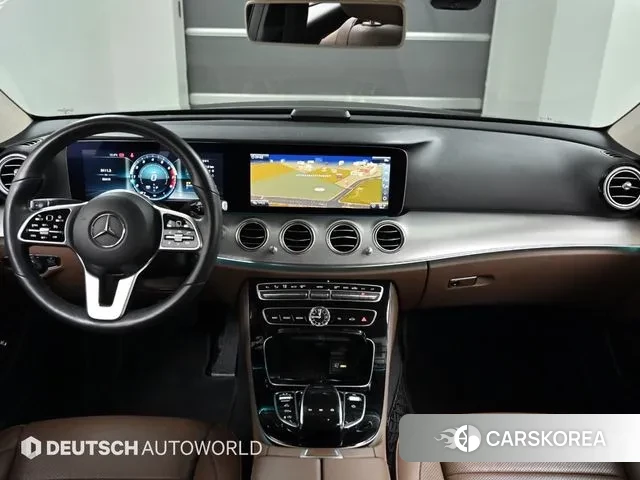 Mercedes-Benz E-Class W213 id 3509812 из Кореи 17