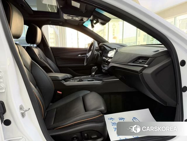 Cadillac CT4 id 4208848 из Китая 9