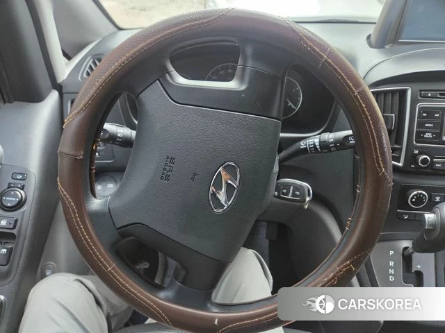 Hyundai The New Grand Starex id 4250419 из Кореи 13