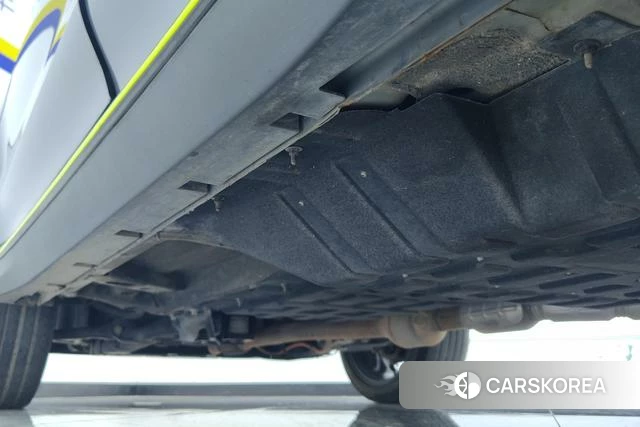 Roewe eRX5 id 4214115 из Китая 14