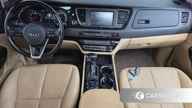 Kia The New Carnival id 4658329 из Кореи 17
