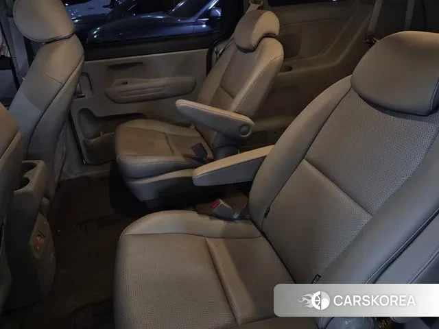 Kia The New Carnival id 3682211 из Кореи 17