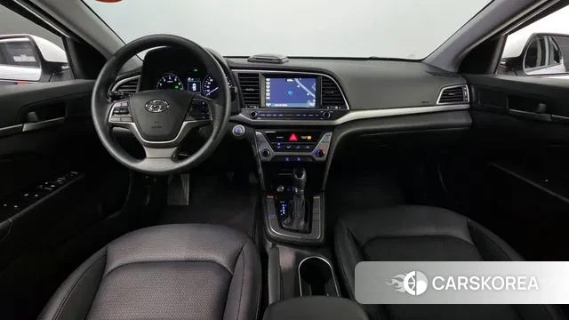 Hyundai Avante AD id 2378094 из Кореи 17