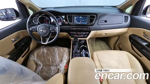 Kia The New Carnival id 2876004 из Кореи 17