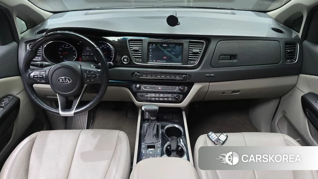 Kia The New Carnival id 4410540 из Кореи 17