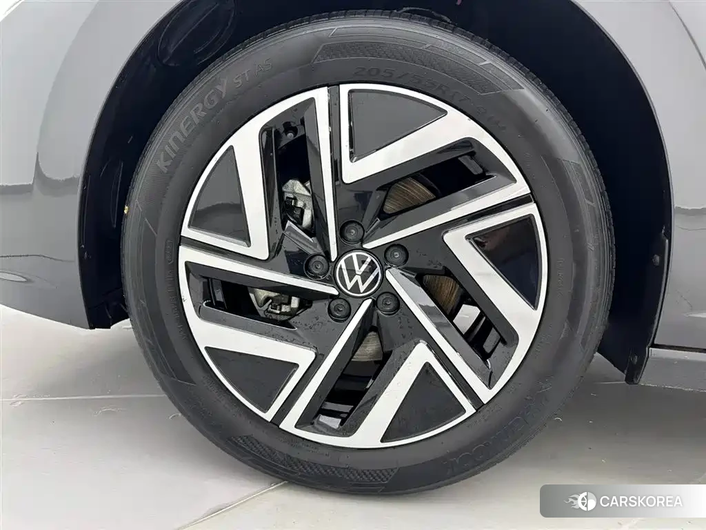Volkswagen Sagitar id 4515395 из Китая 28
