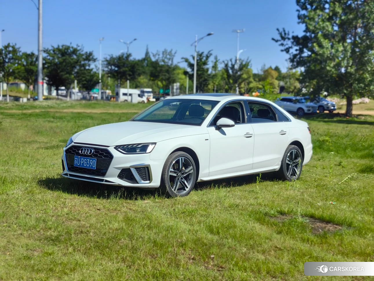 Audi A4L id 4413263 из Китая 13