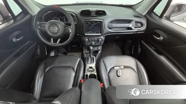 Jeep Renegade id 3324829 из Кореи 17