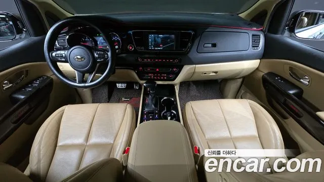 Kia The New Carnival id 2818030 из Кореи 17