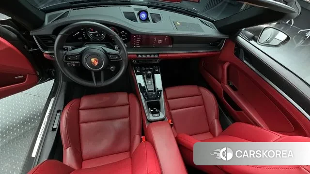 Porsche 911(992) id 3142161 из Кореи 17