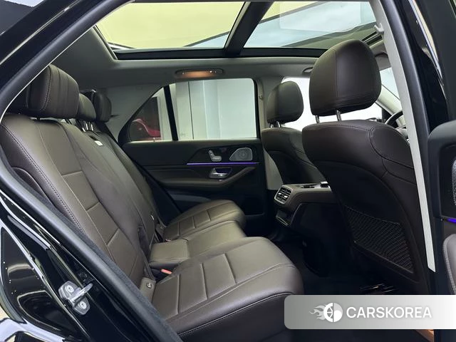 Mercedes-Benz GLE (import) id 4297416 из Китая 27