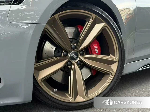 Audi RS 5 id 4261085 из Китая 7