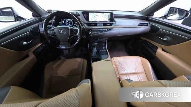 Lexus ES300h 7th generation id 4284125 из Кореи 17