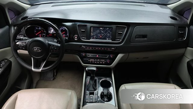 Kia The New Carnival id 4430558 из Кореи 17