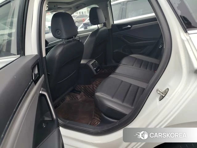 Volkswagen Sagitar id 4359554 из Китая 9