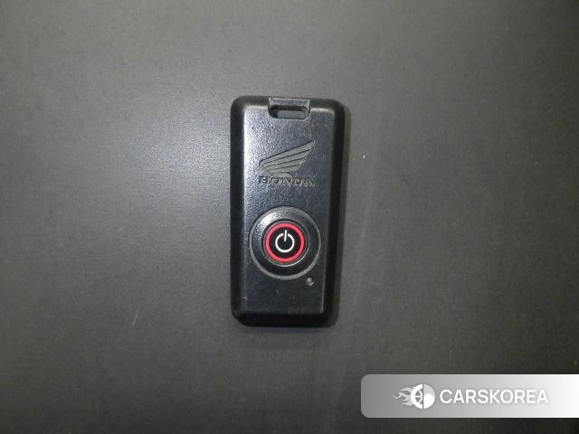 Honda FORZA Z id 3948448 из Японии 31