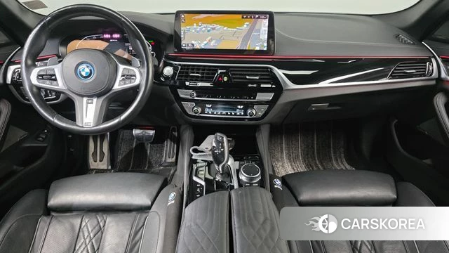 BMW 5 Series (G30) id 4774920 из Кореи 27