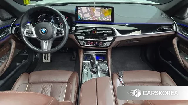 BMW 5 Series (G30) id 3394262 из Кореи 17