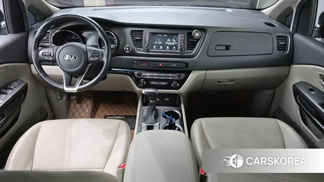 Kia The New Carnival id 4429714 из Кореи 17