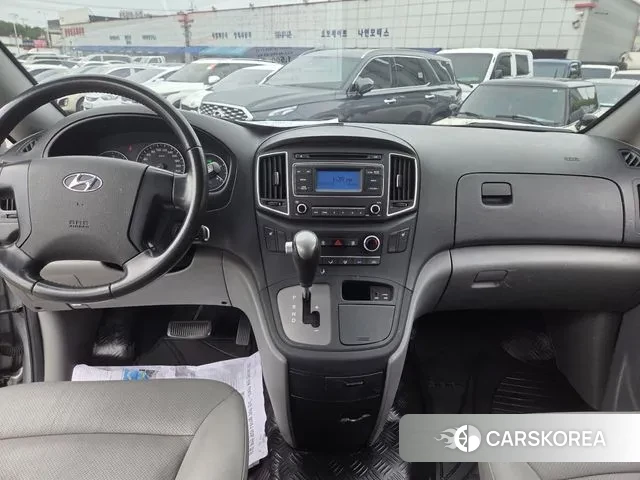 Hyundai The New Grand Starex id 3182541 из Кореи 17