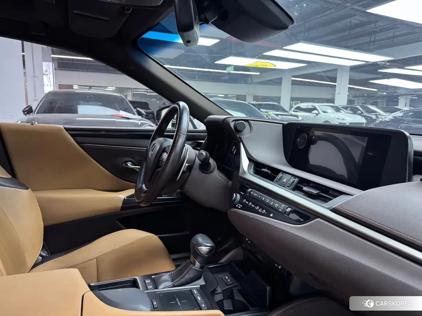 Lexus ES id 4565394 из Китая 18