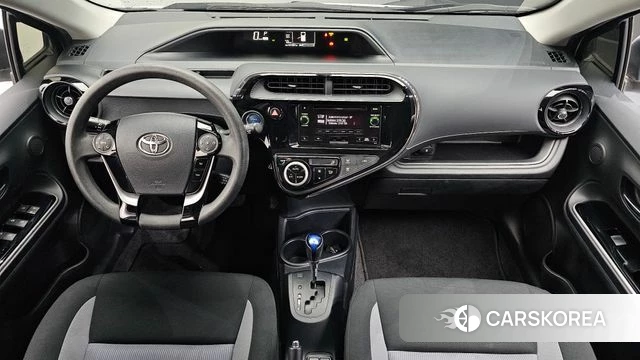 Toyota Prius C id 4491121 из Кореи 17
