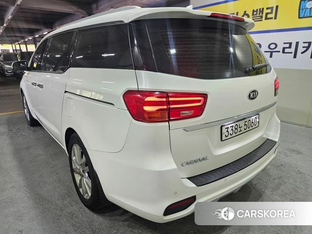 Kia The New Carnival id 4225146 из Кореи 17
