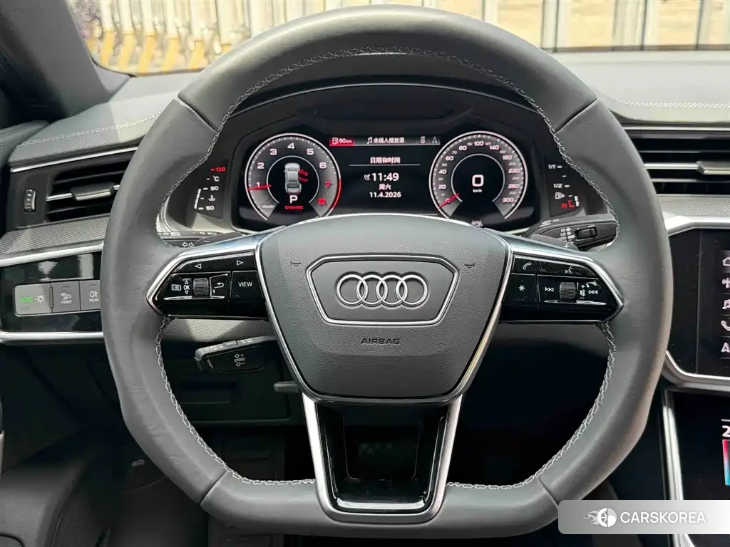 Audi A7L id 4577417 из Китая 15